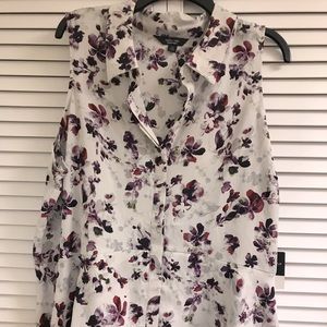 Simply Vera Floral Sleeveless Blouse